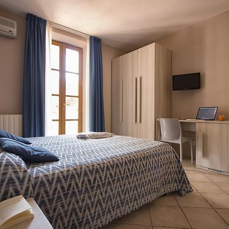 Hotel Corallo Pomonte Bagian luar foto