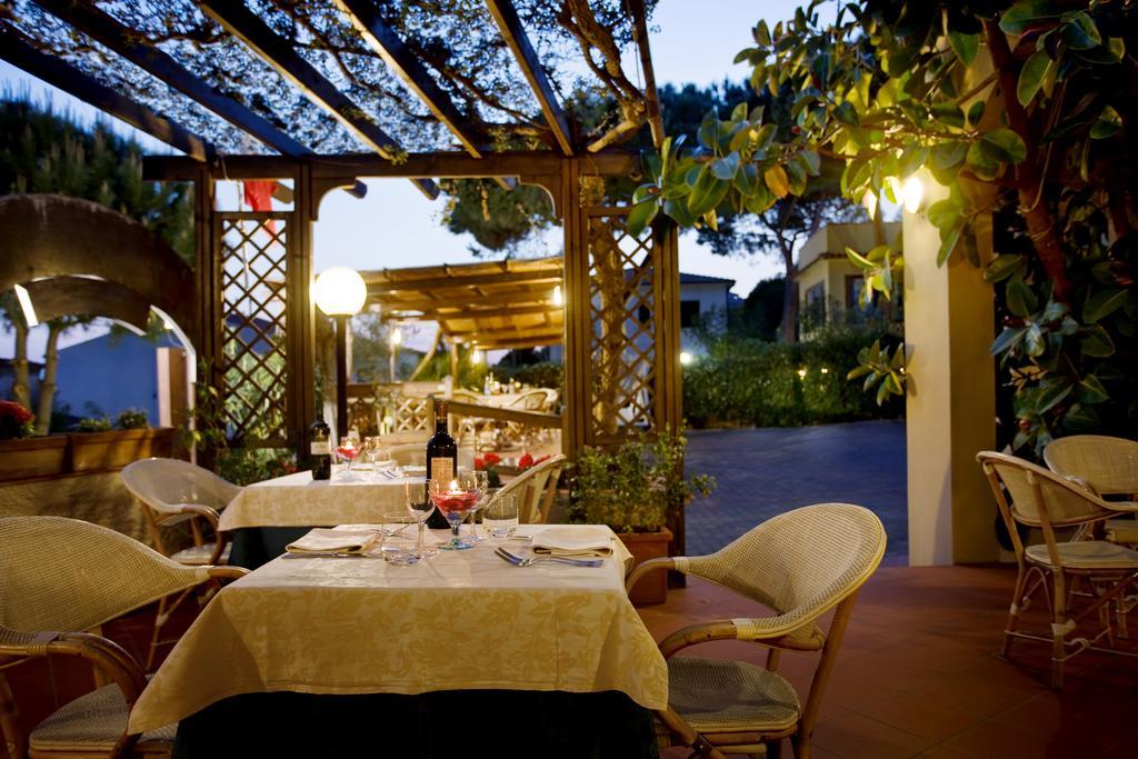 Hotel Corallo Pomonte Bagian luar foto